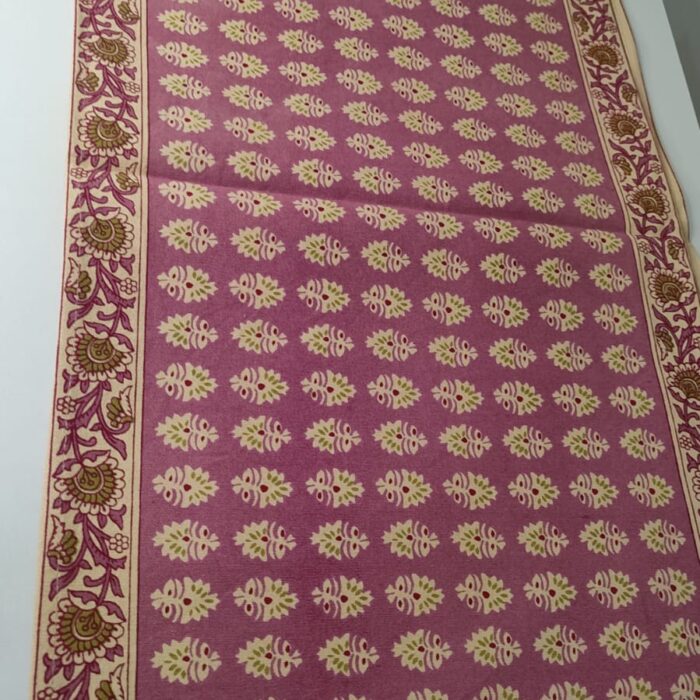 Table runner